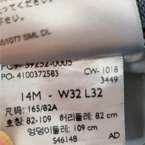 Levi's Jeans Women Size 14 Classic Boot Med Wash (Actual 34W X 30L) - Picture 10 of 14